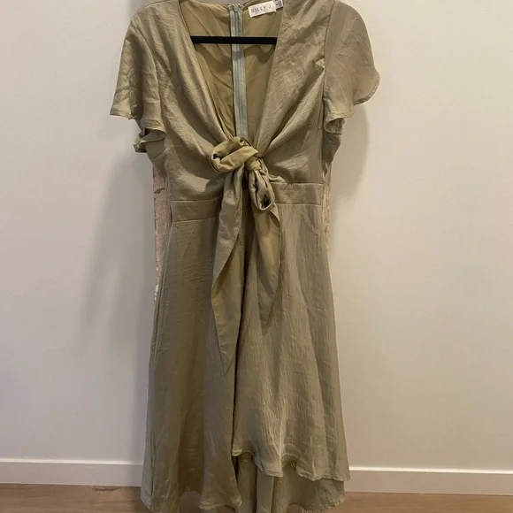 billy j satin dress Billy J Satin Champagne Maxi Dress w Cowl Neck Strappy Bridesmaid / Formal